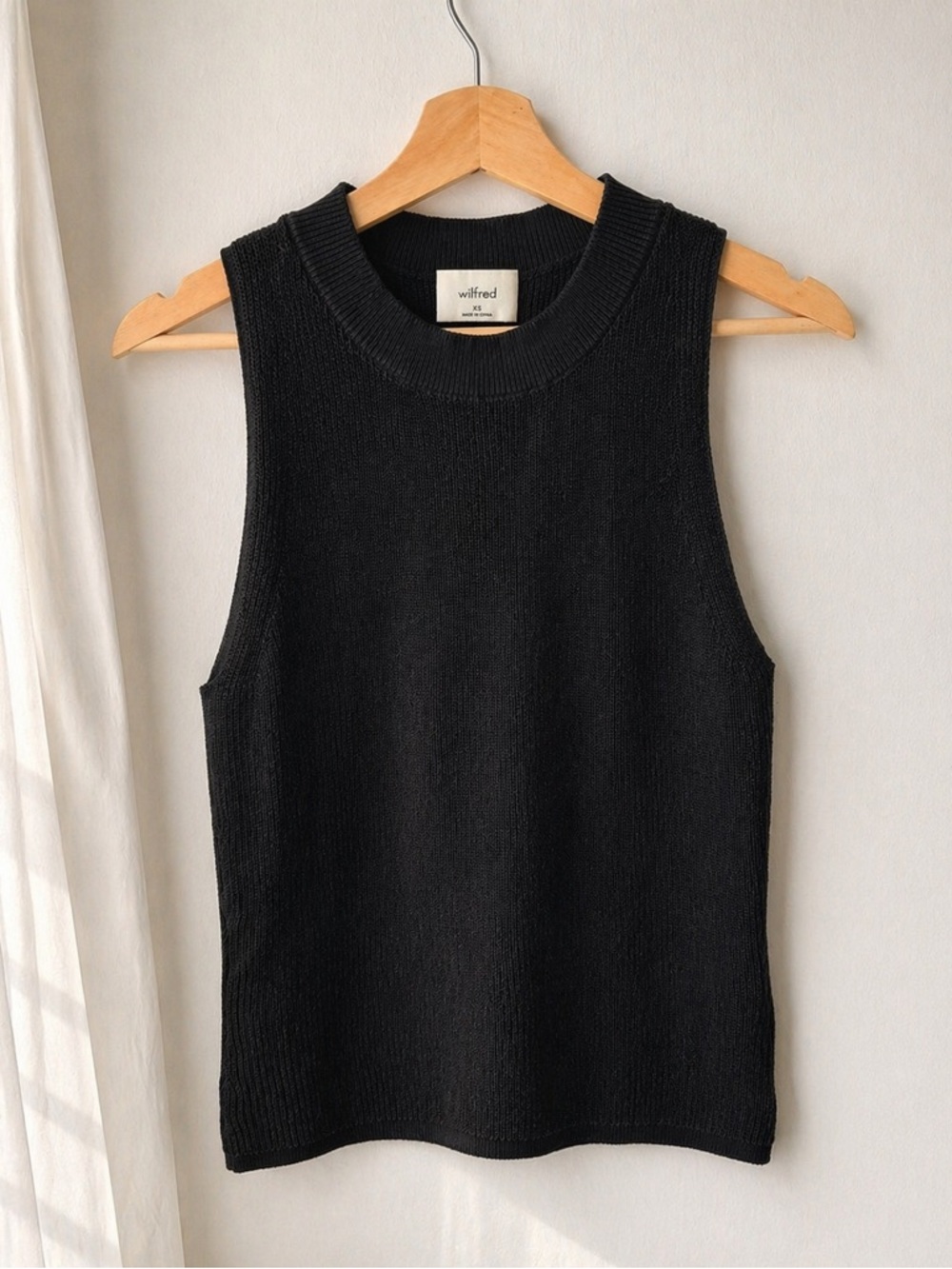 Wilfred Black Sleeveless Knit Tank Top XS Minimalist Mock Neck Sweater